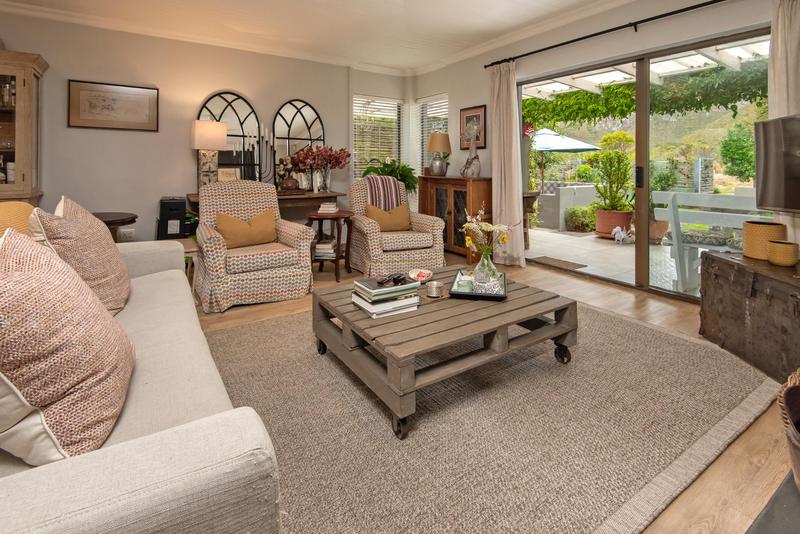 3 Bedroom Property for Sale in Voelklip Western Cape